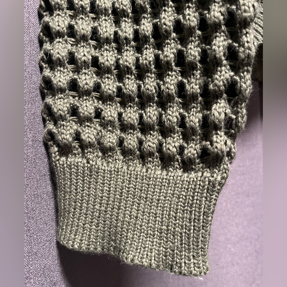 ANDTHEWHY brand waffle knit like hole sweater with collar - Picture 5 of 6